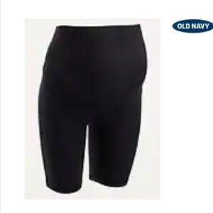 Maternity bike shorts
